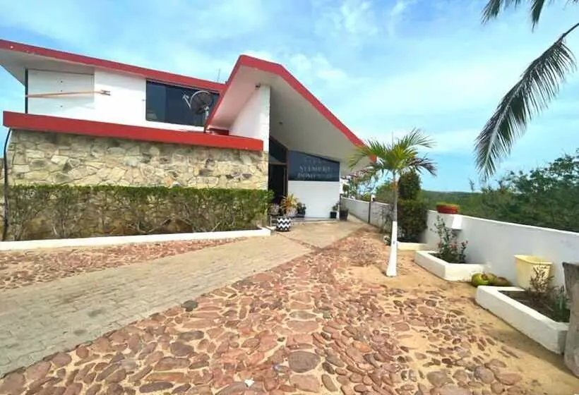 Aamiaismajoitus (B&B) Villa Siempre Domingo