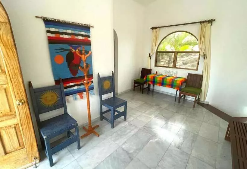 Aamiaismajoitus (B&B) Villa Siempre Domingo