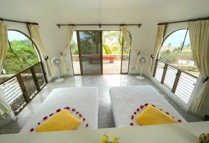 Aamiaismajoitus (B&B) Villa Siempre Domingo