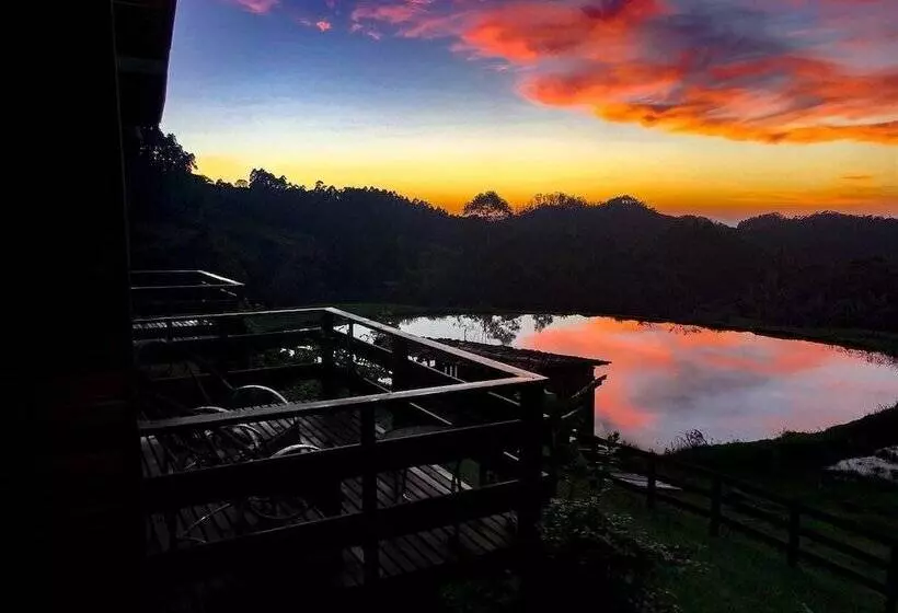 簡易ホテル Pousada Rio Túnel