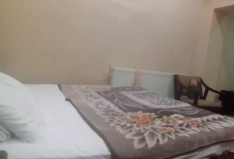 هتل Al Hayat Murree