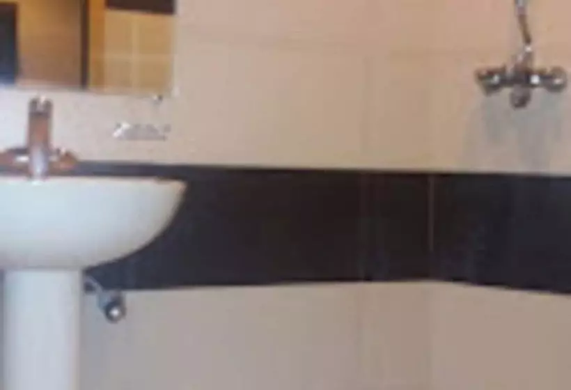 هتل Al Hayat Murree