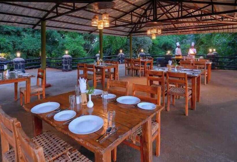 ホテル Aranyak Resort Bandhavgarh