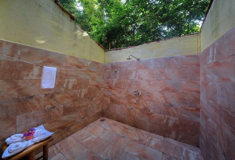 ホテル Aranyak Resort Bandhavgarh