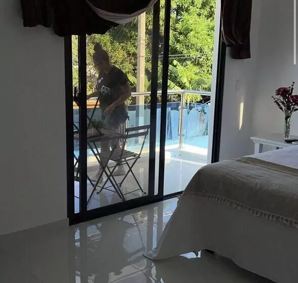 هتل Casa Blanca La Playa Barahona
