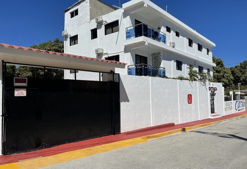 هتل Casa Blanca La Playa Barahona