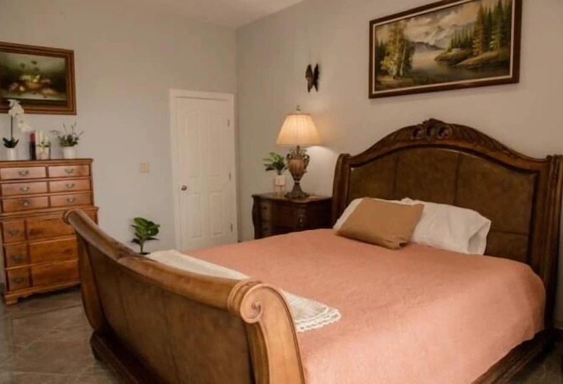 Отель El Capitan Resort