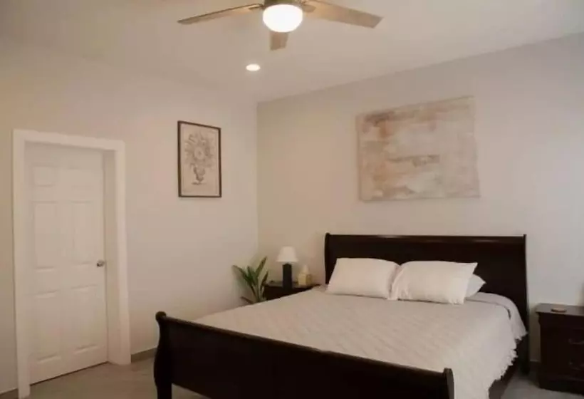 Hotelli El Capitan Resort