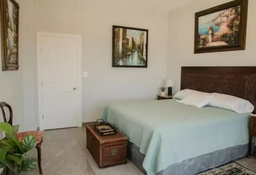 Hotelli El Capitan Resort