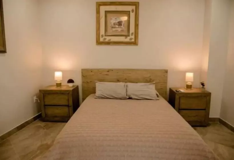 Hotelli El Capitan Resort