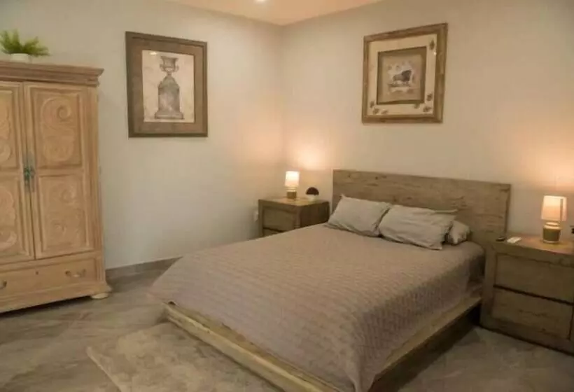 Hotelli El Capitan Resort