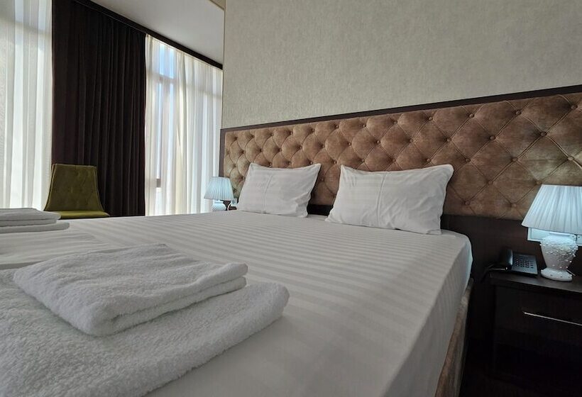 فندق Grand Turon