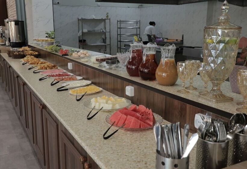 فندق Grand Turon