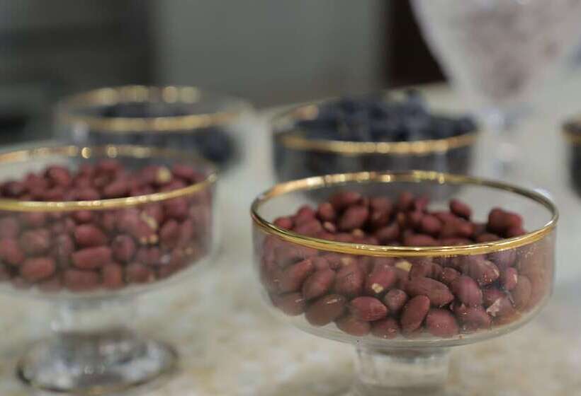 فندق Grand Turon