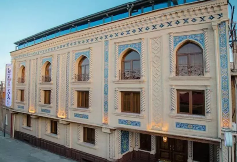 Hotelli Gur Emir Palace