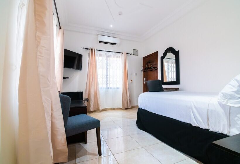 Отель Koko Palm Inn