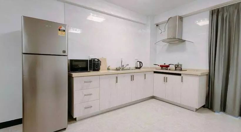 ホテル Ocean Breeze Apartment