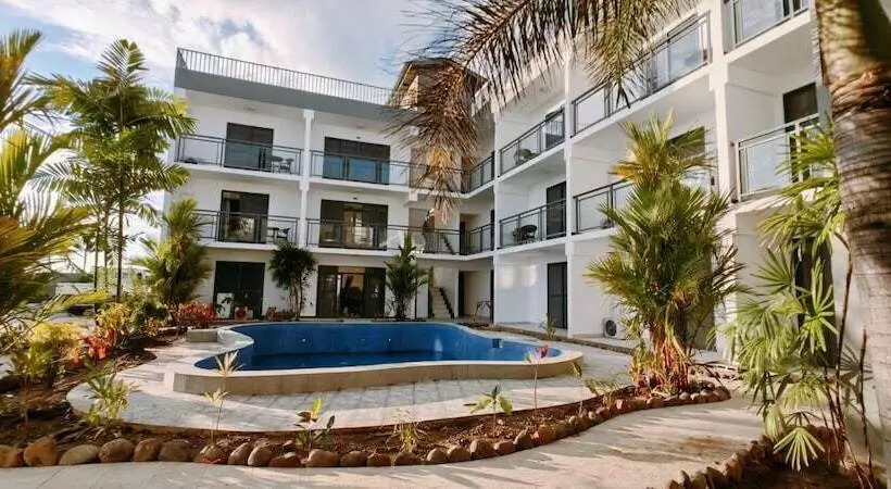 ホテル Ocean Breeze Apartment