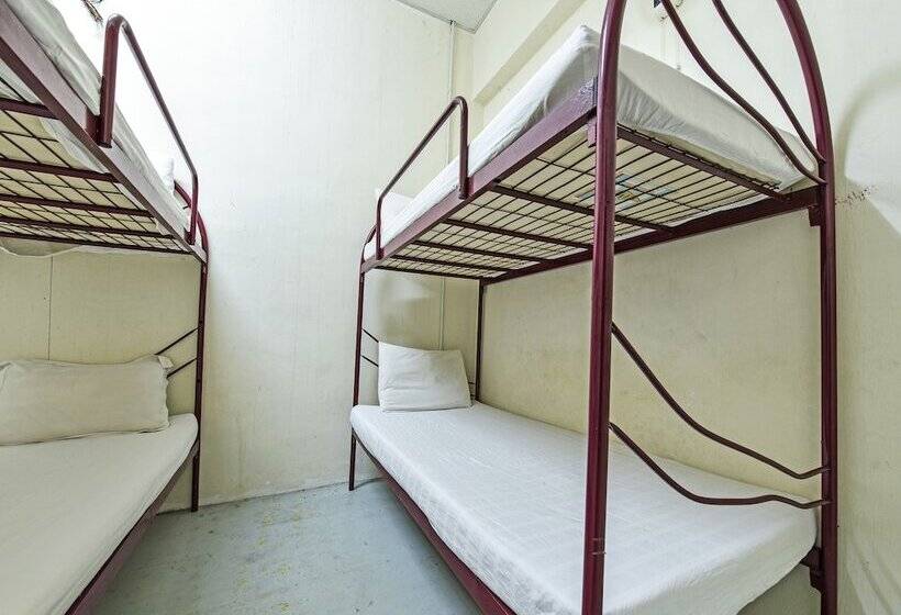 Hotel Spot On 90795 Hungrybedz Youth Hostel