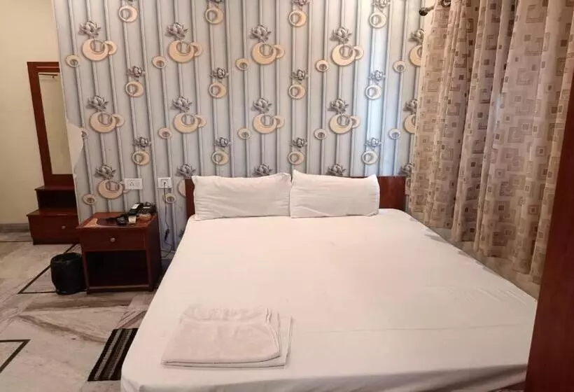 Hotelli Staymaker The Splces Bidhannagar
