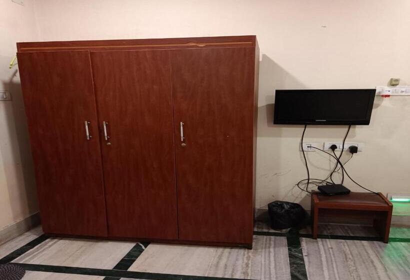 Hotel Staymaker The Splces Bidhannagar