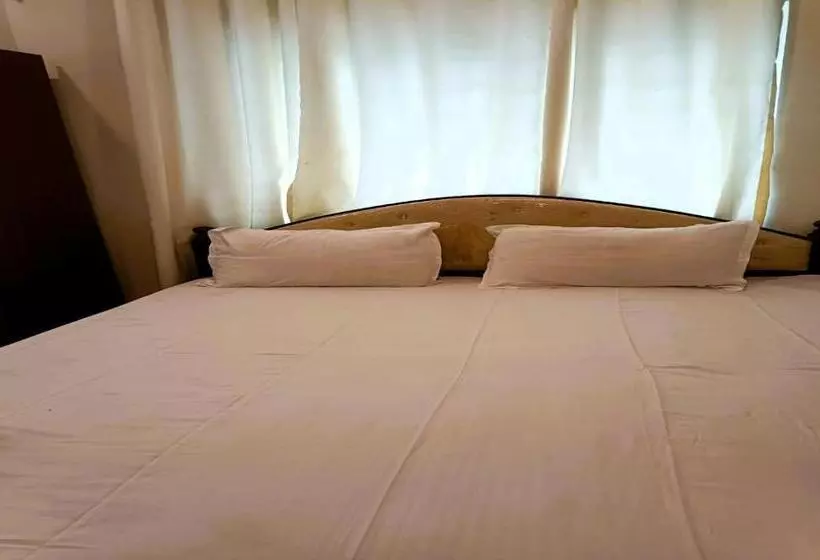 Hotelli Staymaker The Splces Bidhannagar