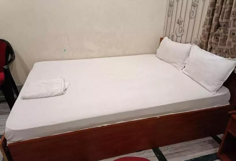 Hotelli Staymaker The Splces Bidhannagar