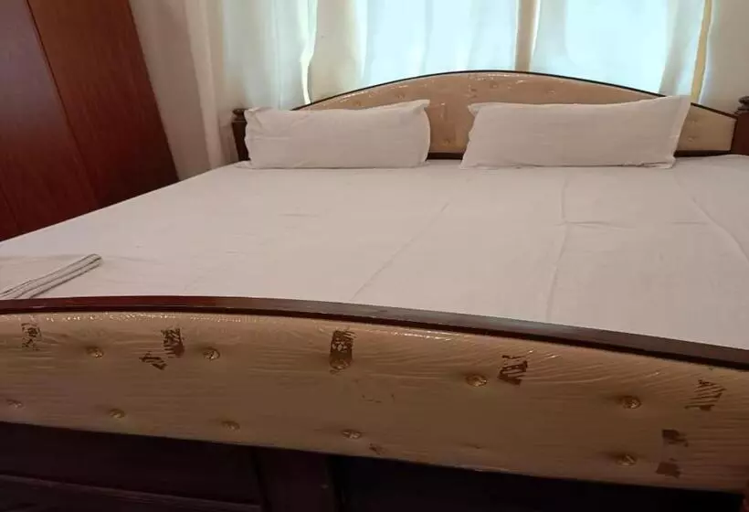 Hotelli Staymaker The Splces Bidhannagar