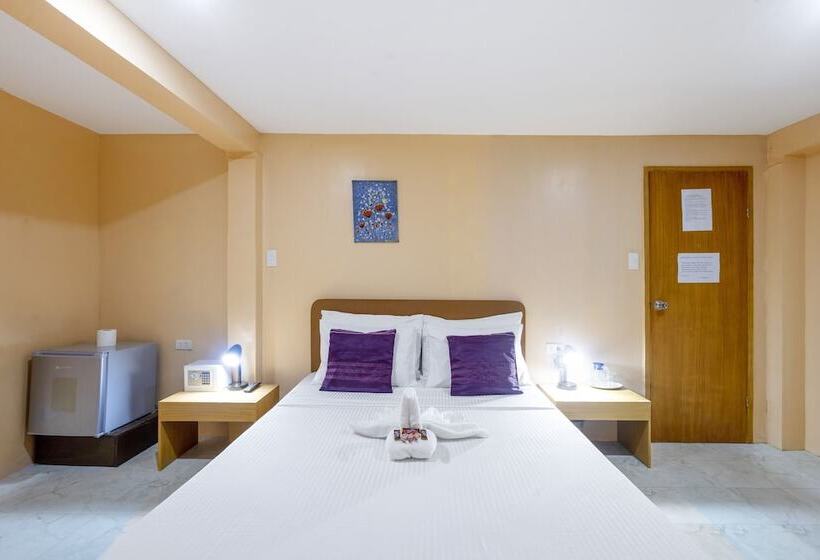 Hotel White Shamrock Beach