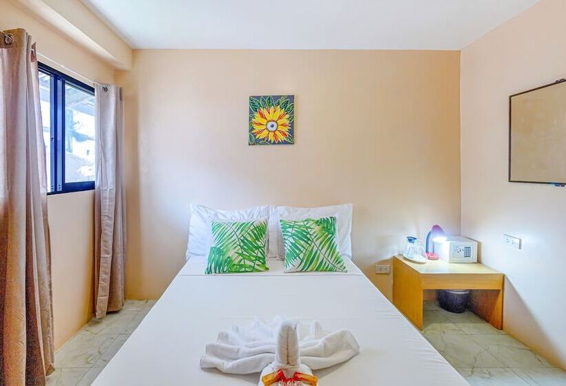 Hotel White Shamrock Beach