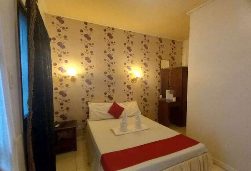 بنسيون Bea S Garden Inn