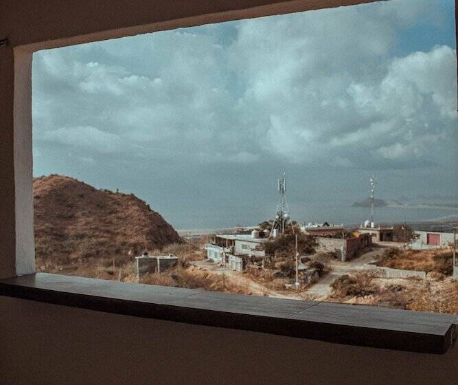 بنسيون Casa Mirador