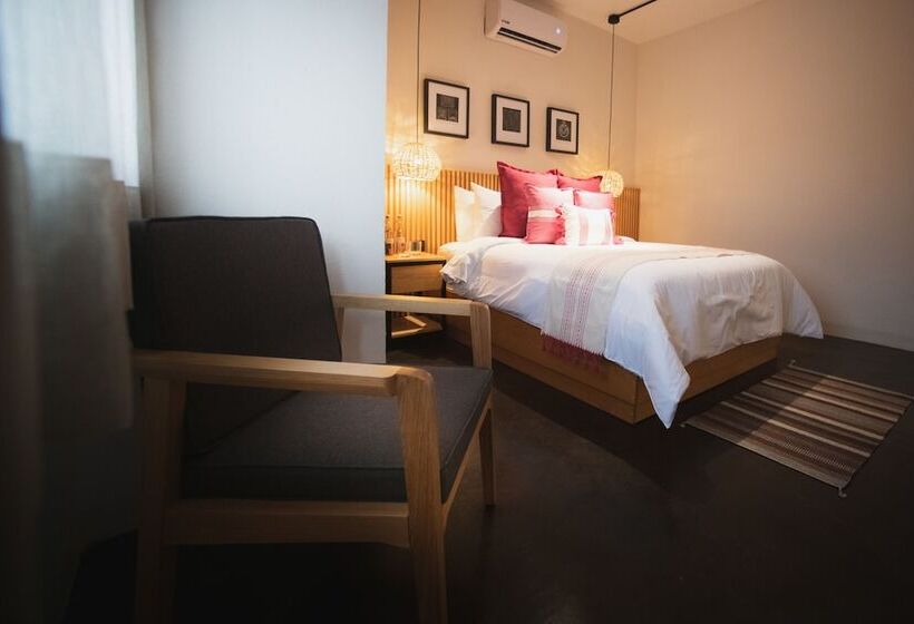 بنسيون Casa Rosamate