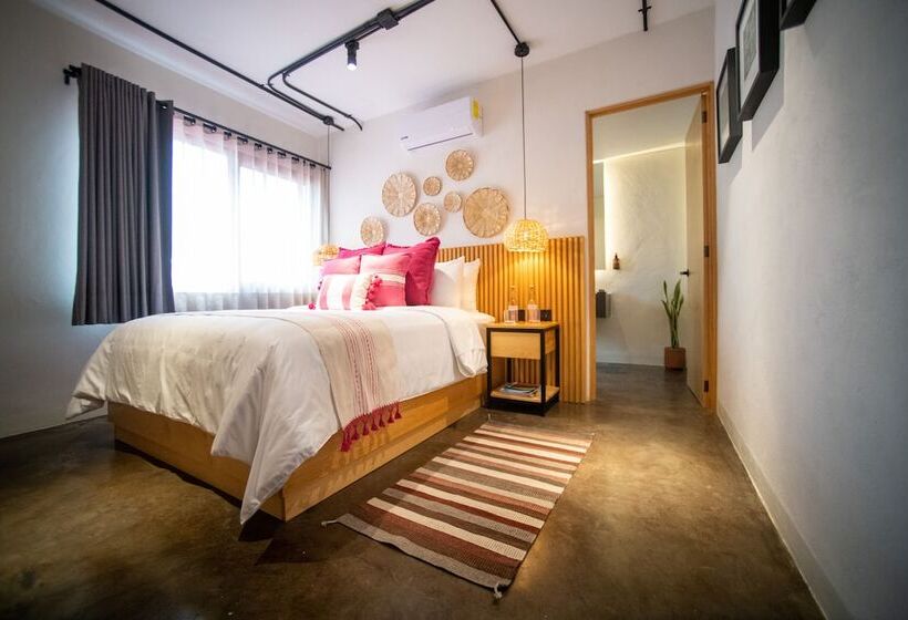 بنسيون Casa Rosamate