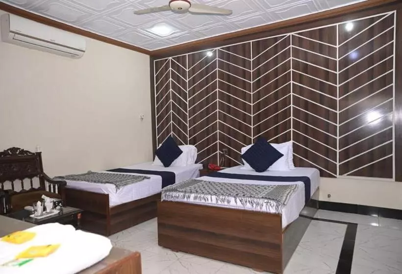 پانسیون Serina Inn