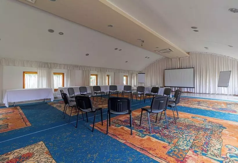 Hotelli Puchner Castle