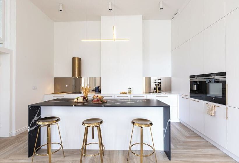 Srebrna Luxury Apartments