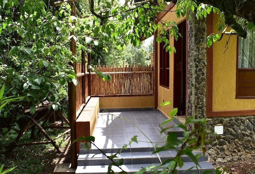 Tiret Resort And Retreat