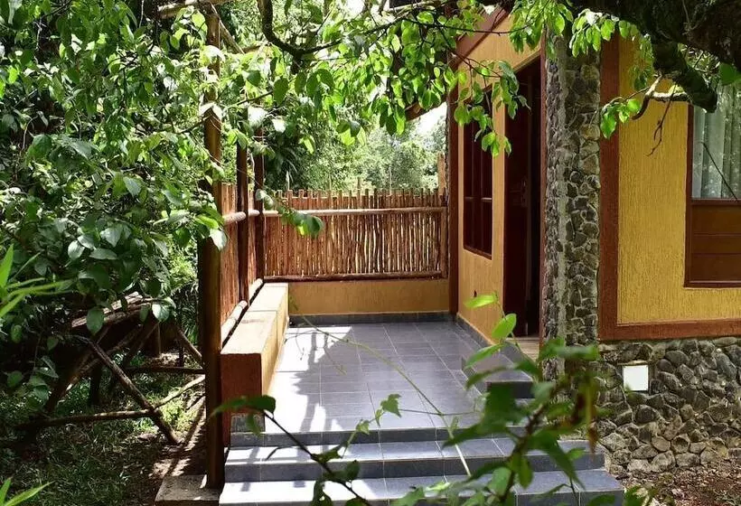 Tiret Resort And Retreat