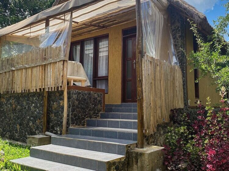 Tiret Resort And Retreat