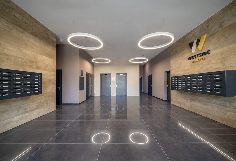 Westside Apartments By Urbanrent