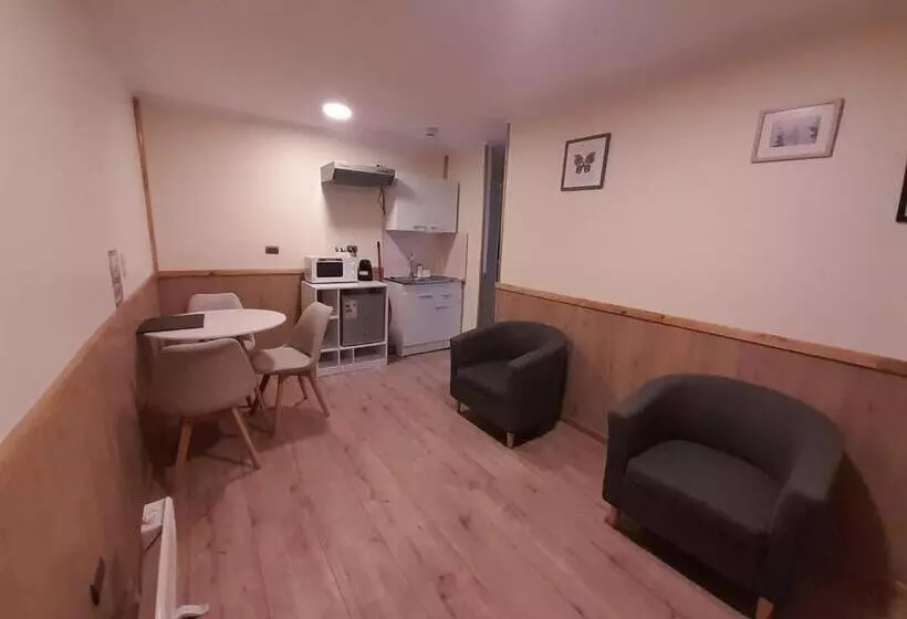 Apart Hotel Suveral