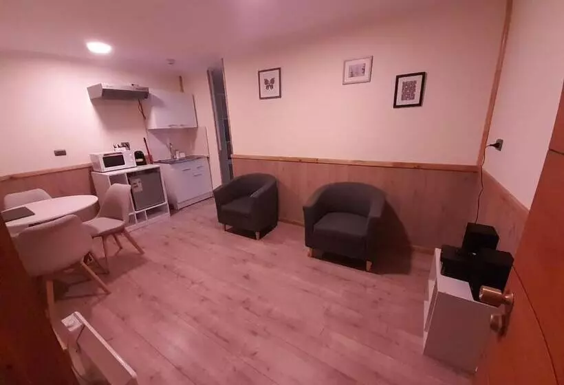 Apart Hotel Suveral