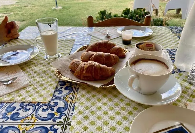 B&b Villa Angela Via Della Bonifica 17