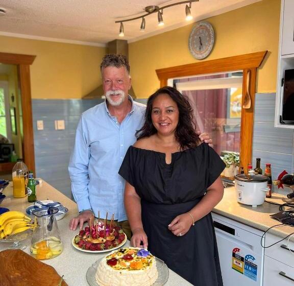 Bed and Breakfast Tastebuds Bed N Breakfast