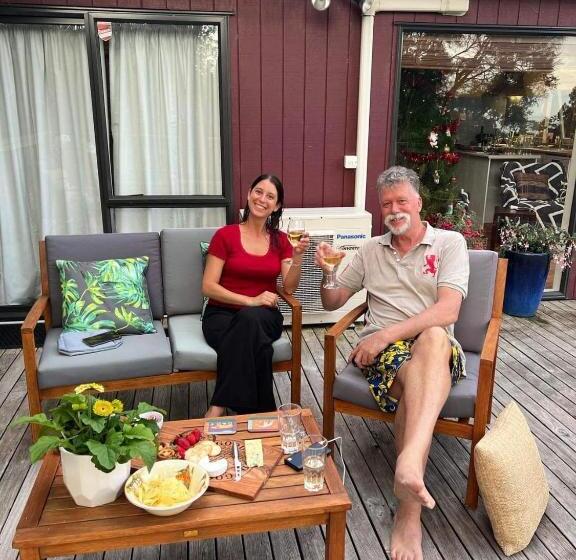 Bed and Breakfast Tastebuds Bed N Breakfast