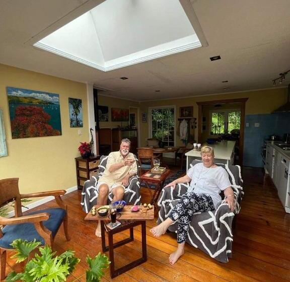 Bed and Breakfast Tastebuds Bed N Breakfast