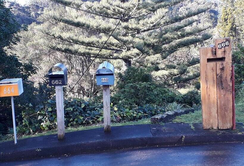 Bed and Breakfast Tastebuds Bed N Breakfast