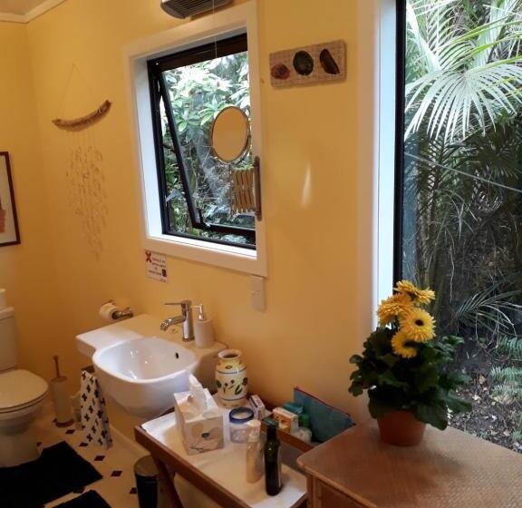 Bed and Breakfast Tastebuds Bed N Breakfast