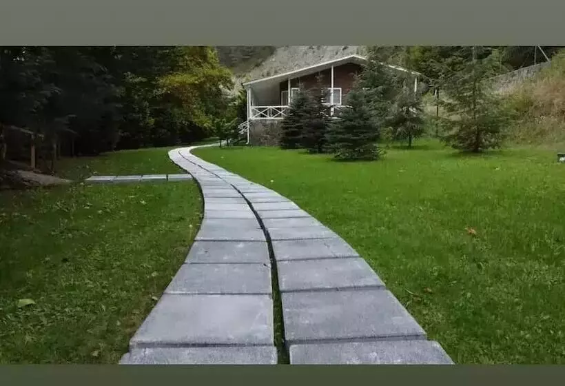 Feel & Live Hotel Villas Restaurant